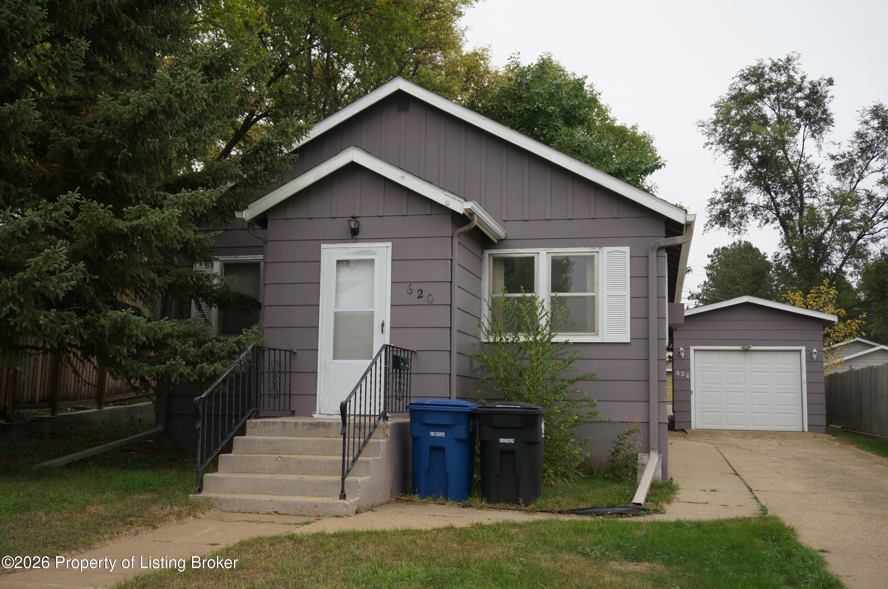 620 Sims Street — photo