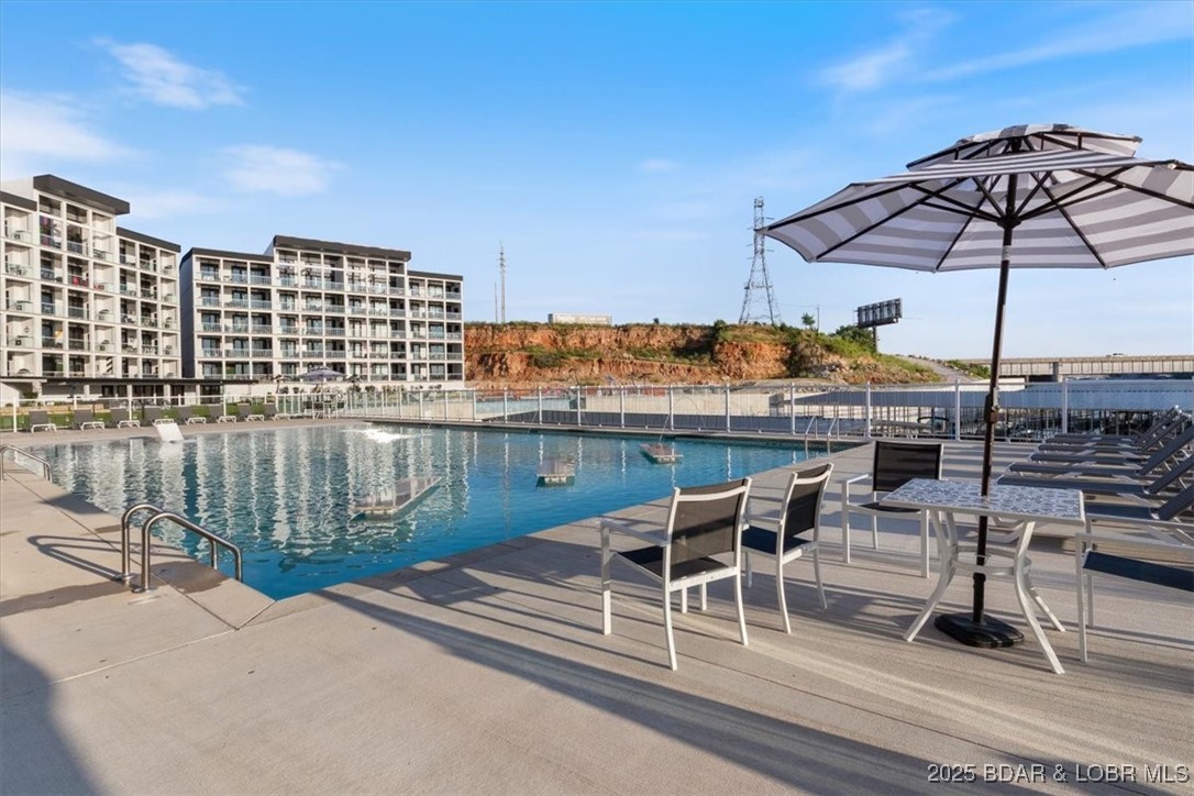 1065 Topsider Lane 402 — photo