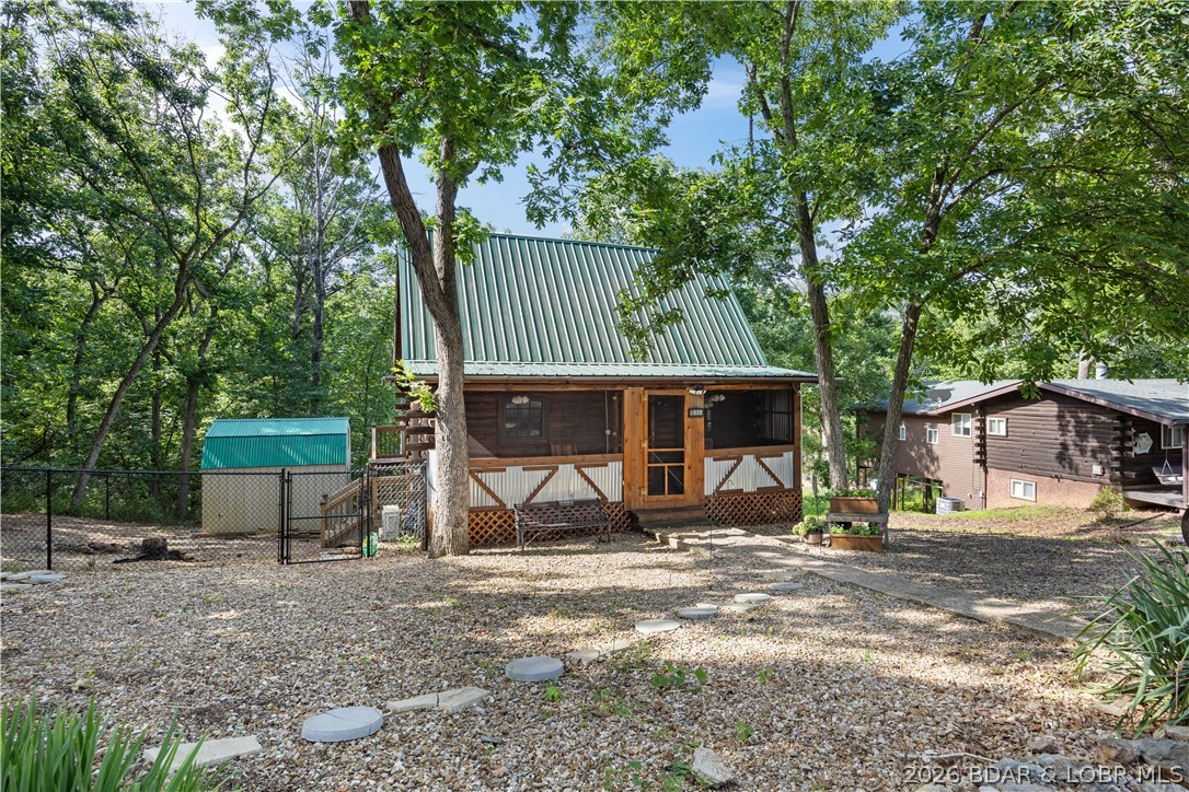 1886 Bittersweet Road — photo