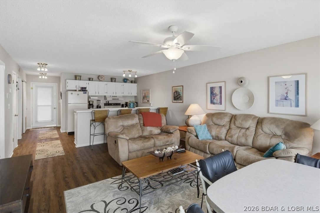 875 Parkside Place C103 — photo