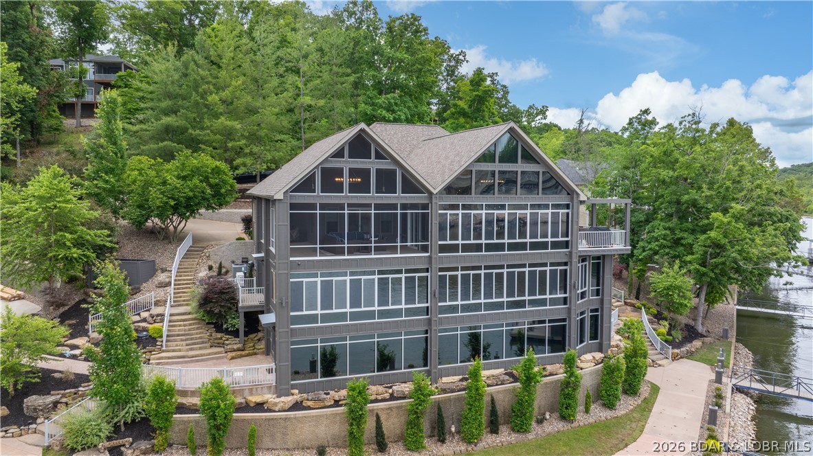 451 Wedgewood Drive — photo