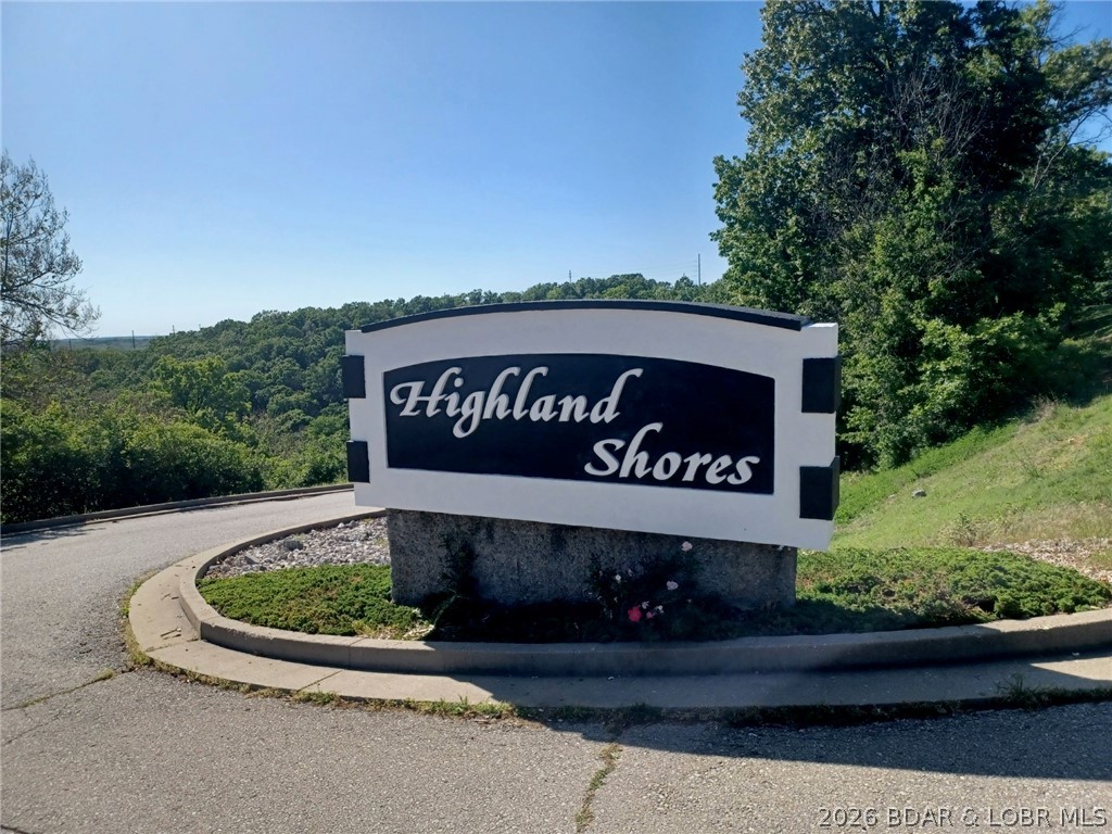 295 Highland Shores Drive 1a — photo