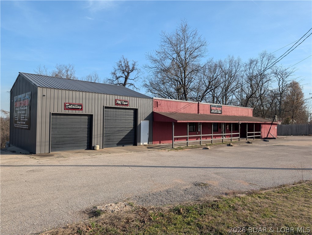 630 & 594 N State Hwy 7 — photo
