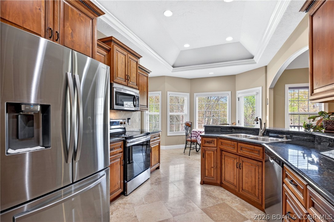 132 Antler Point — photo