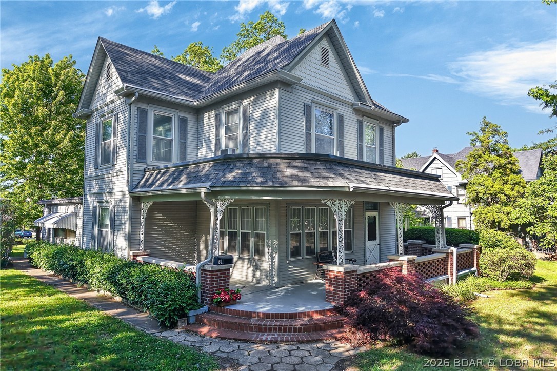 601 E Newton Street — photo