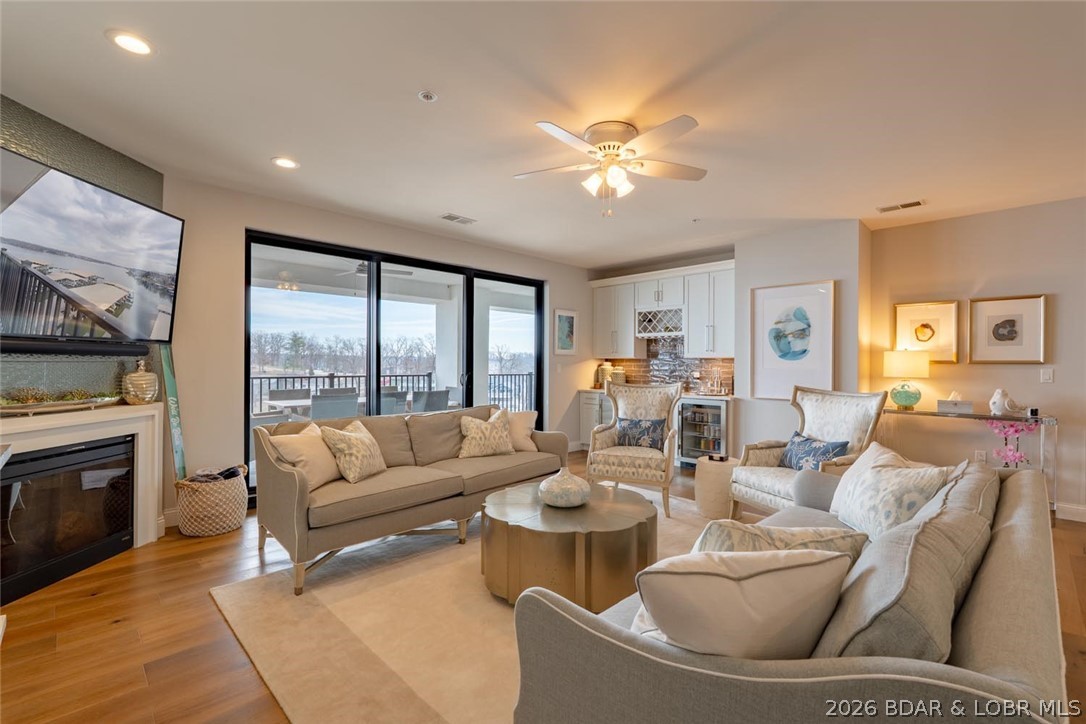 166 Captiva Drive 3E — photo