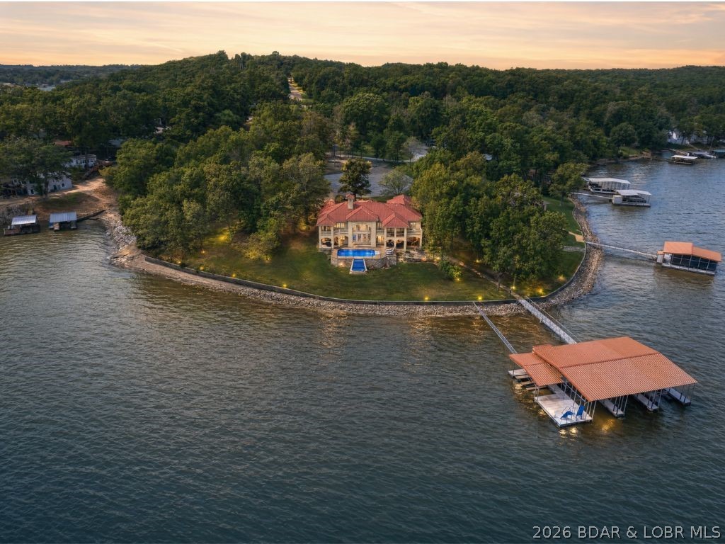 32 Quiet Waters Lane — photo
