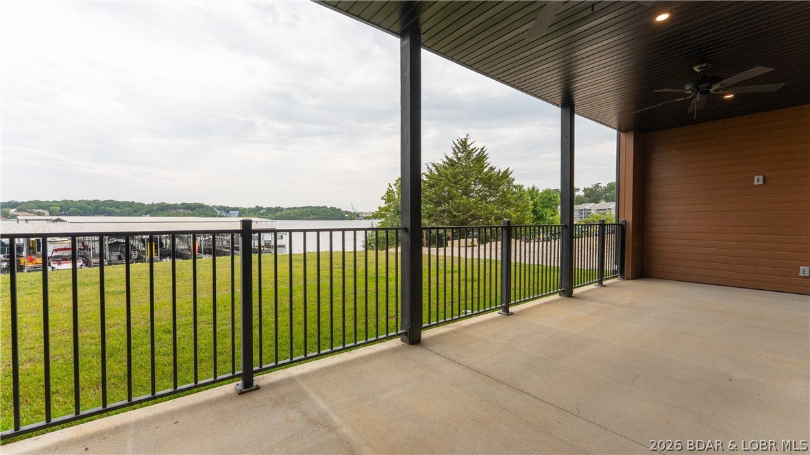 4925 Robins Circle 1C — photo