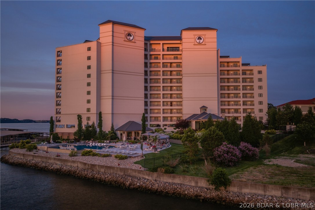 166 Captiva Drive 1F — photo