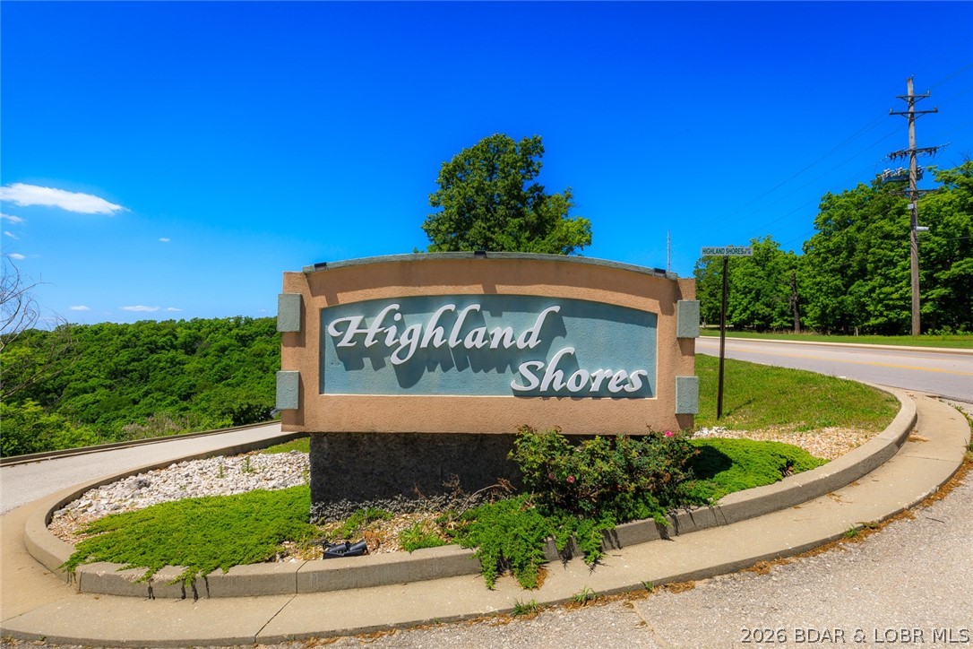 315 Highland Shores Drive 3D — photo