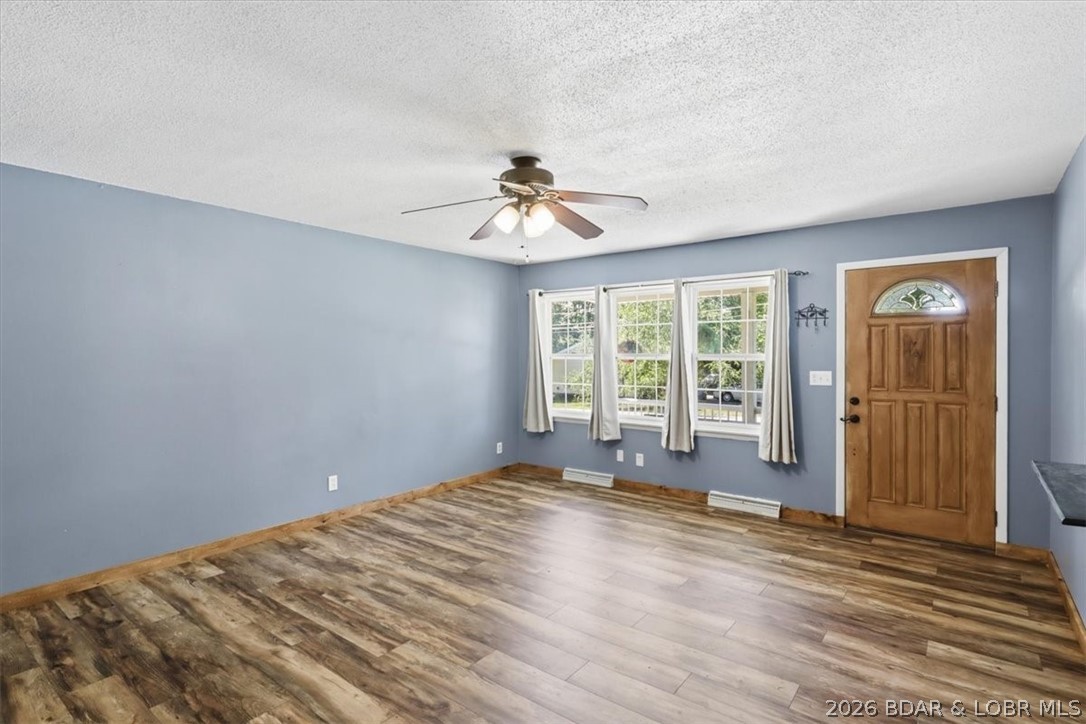 101 Haynes Street, Eldon, MO 65026 — photo 2