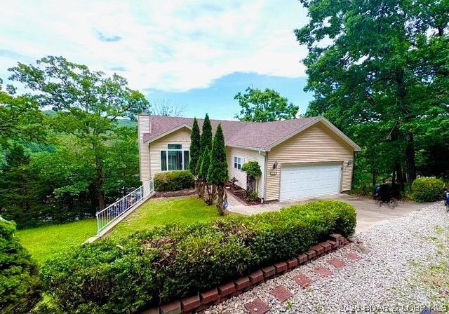 5738 Pinnacle Court — photo