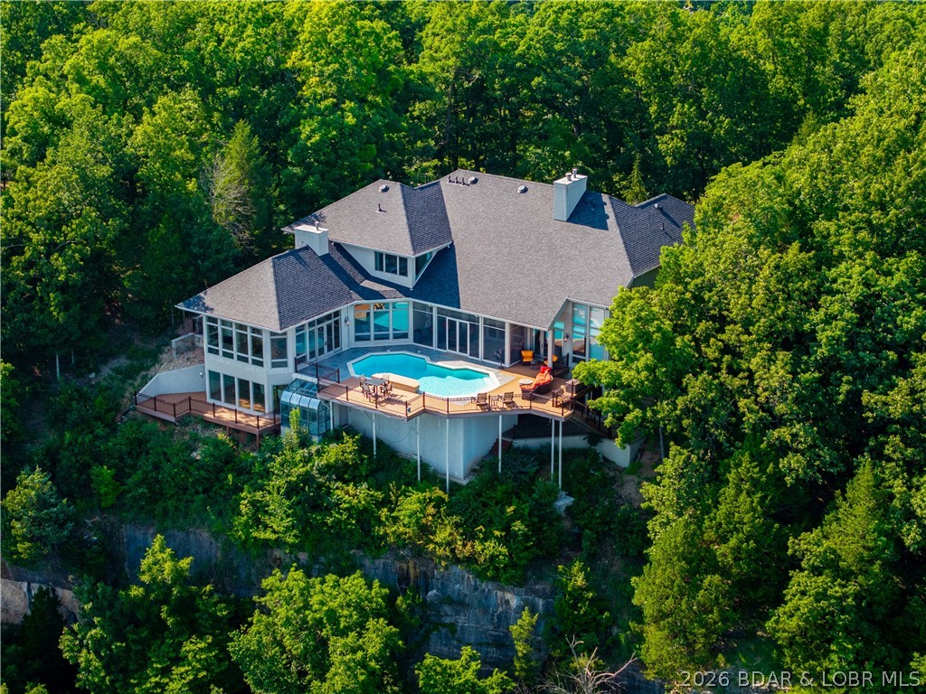 420 Cedar Crest Drive — photo