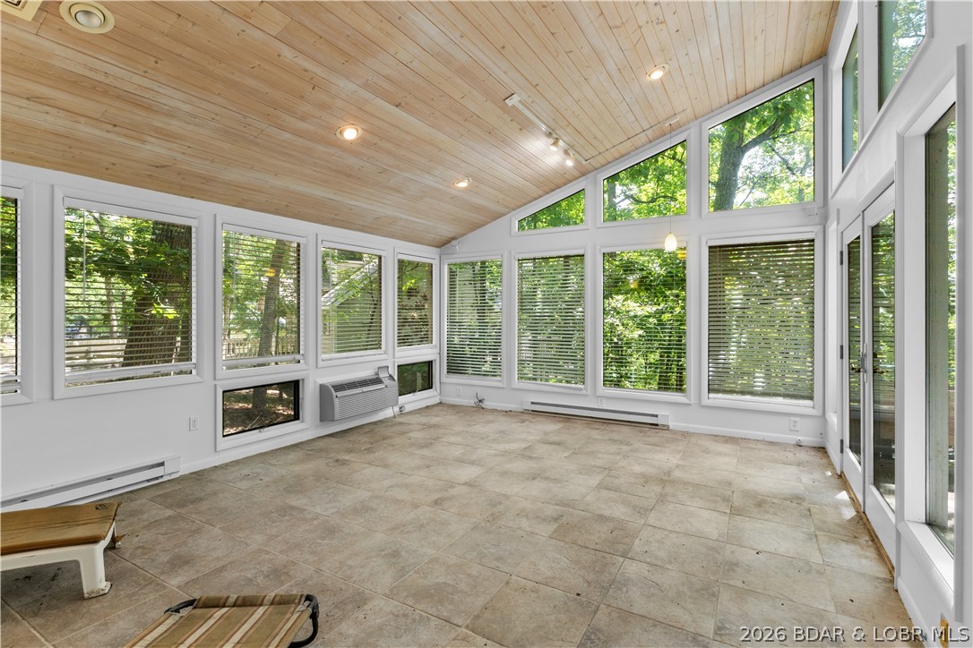 26 Walkers Cay Drive — photo