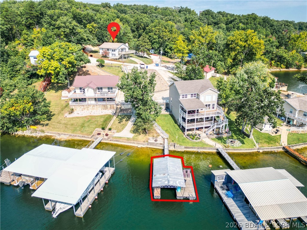 25 Treetop Lane — photo