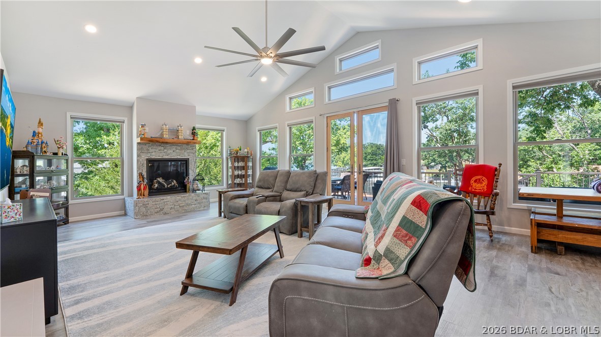 39 Outer Point, Lake Ozark, MO 65049 — photo 3