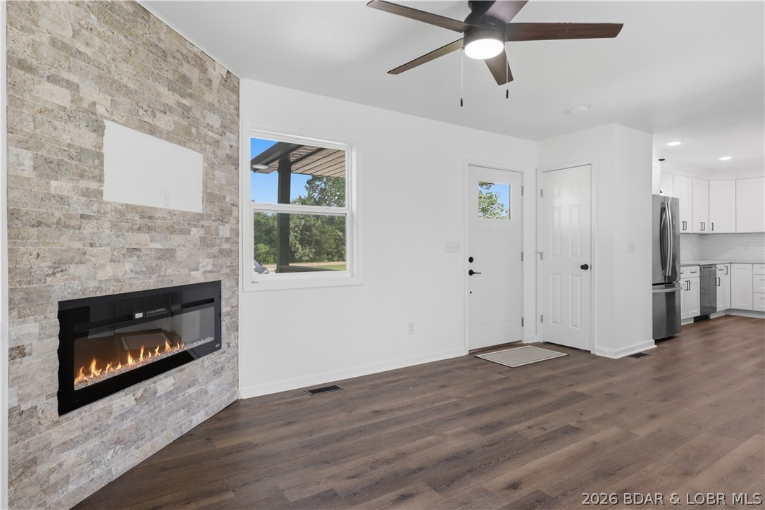 641 Hwy Y, Eldon, MO 65026 — photo 2