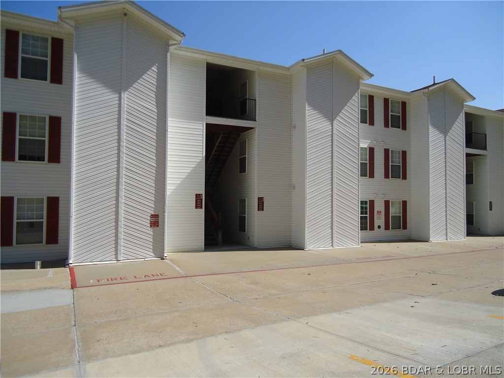 40 Lighthouse Road 3-201 — photo