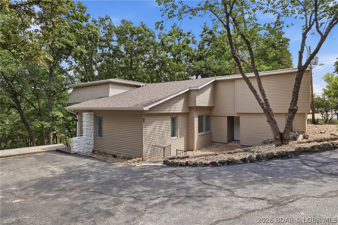 182 Black Hawk Terrace — photo