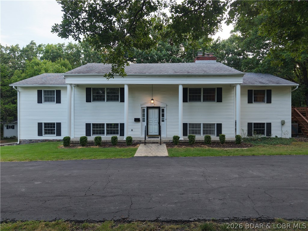 10406 Wildwood Drive — photo