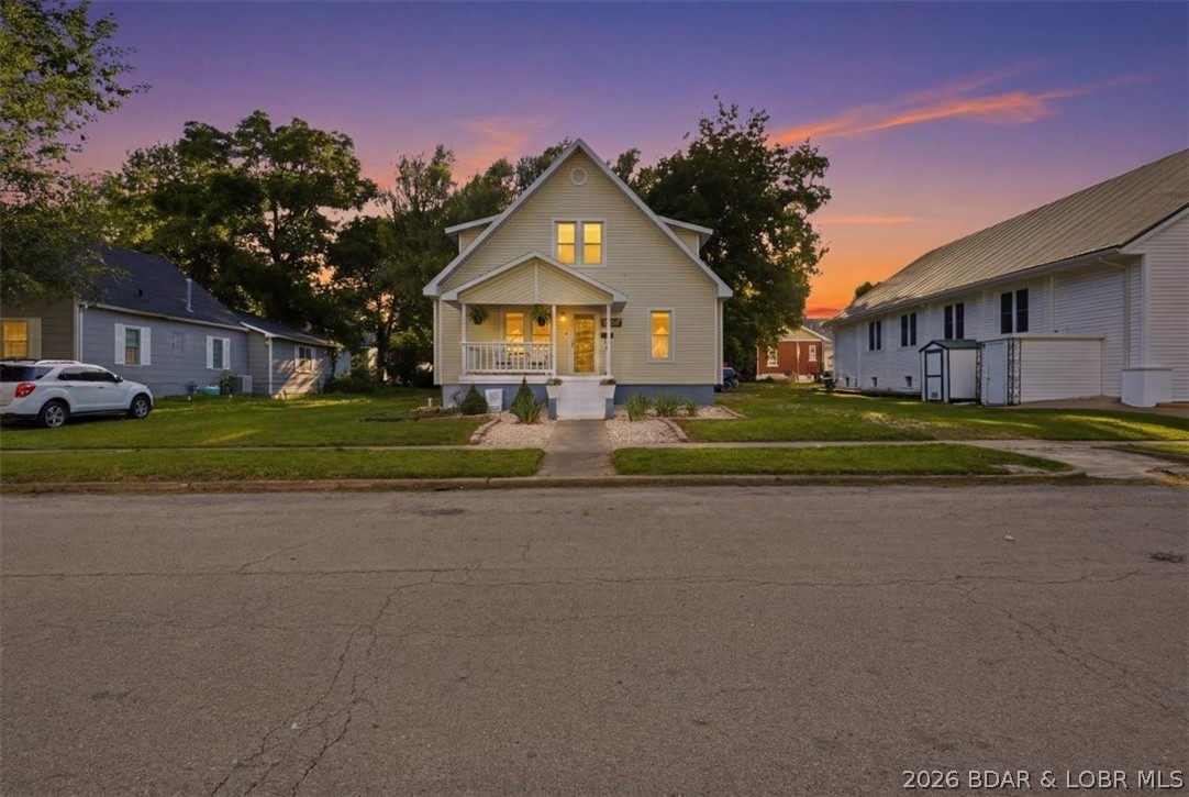 209 N Maple Street, Eldon, MO 65026 — photo 2