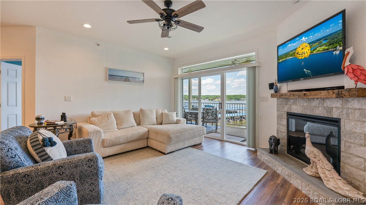 5450 Christopher Lane 413 — photo