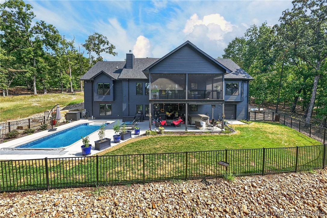 231 Via Appia Drive — photo