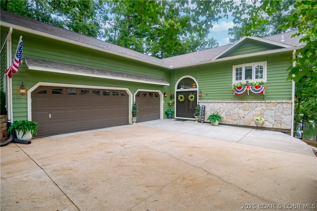 107 Cascade Court — photo