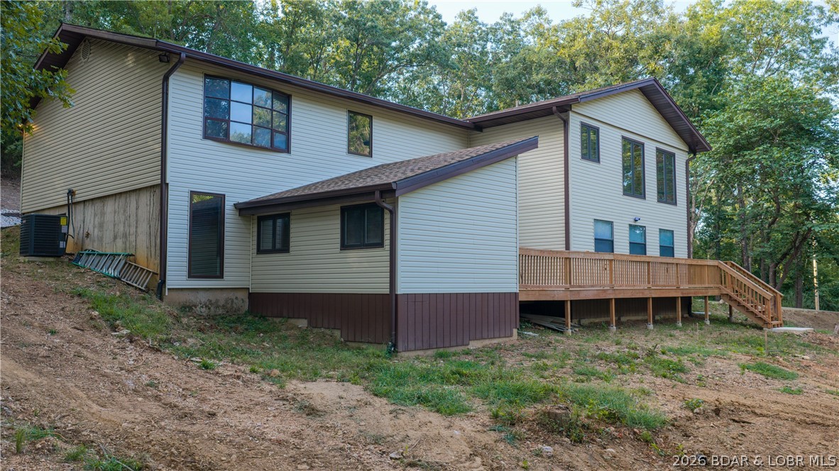 5 Hallie Drive — photo