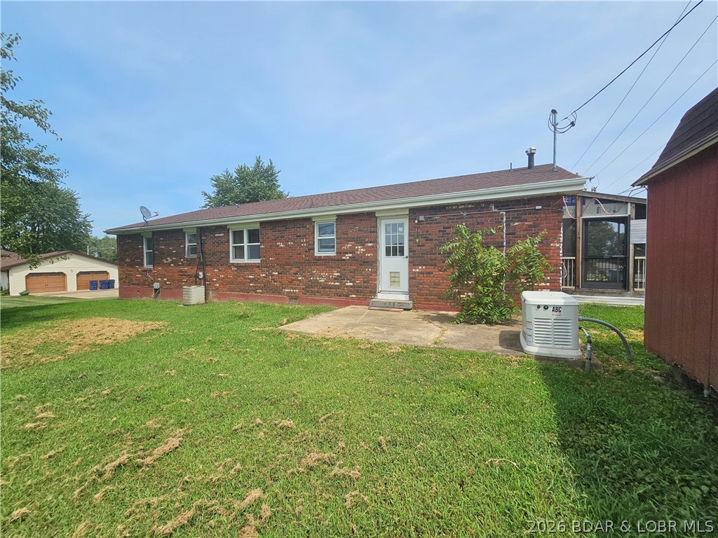 611 Oak Street, Eldon, MO 65026 — photo 3