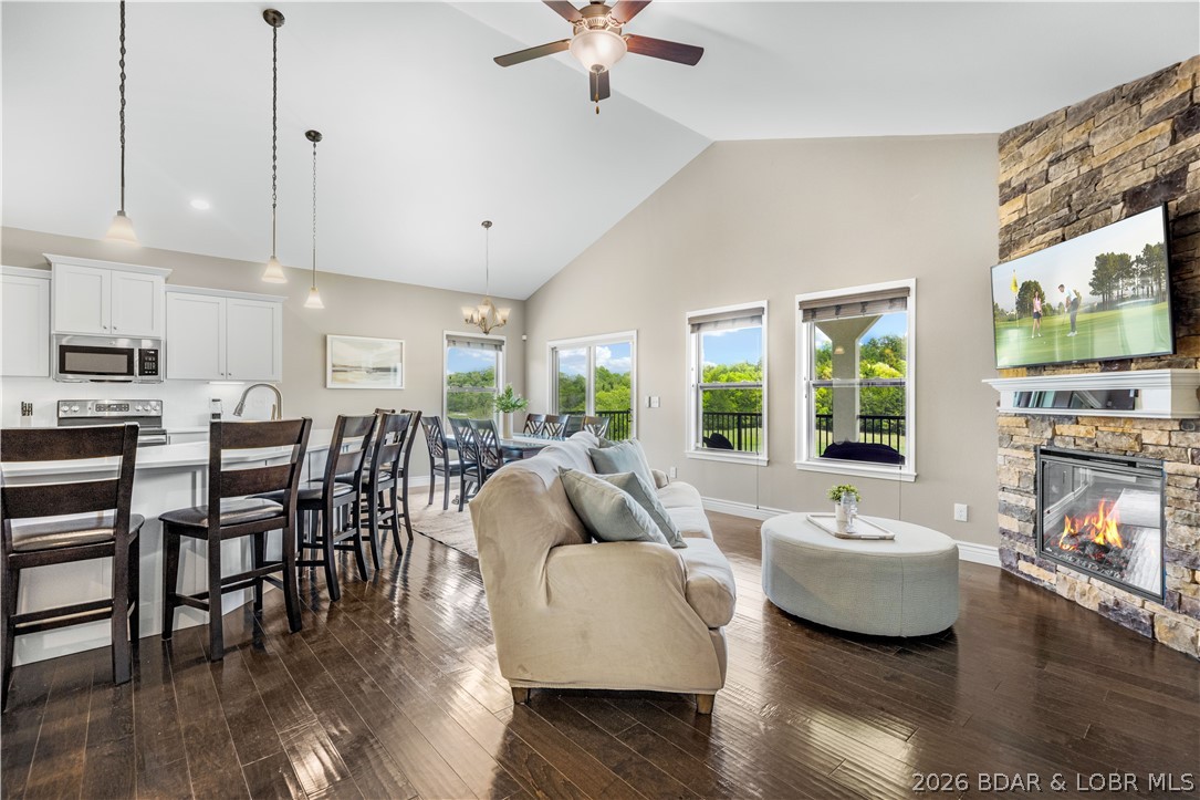 32 Ledgeview Drive, Camdenton, MO 65020 — photo 3