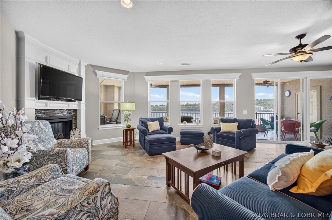 3168 Twin Rivers Point 2B — photo