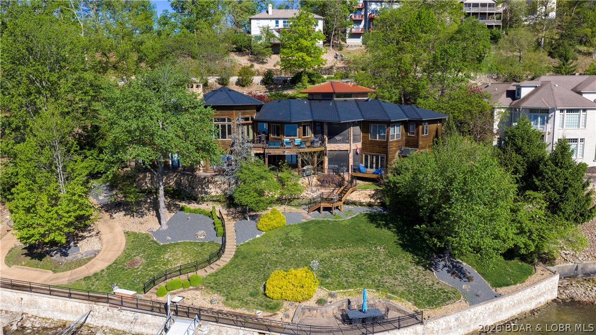 864 Eagle Drive — photo