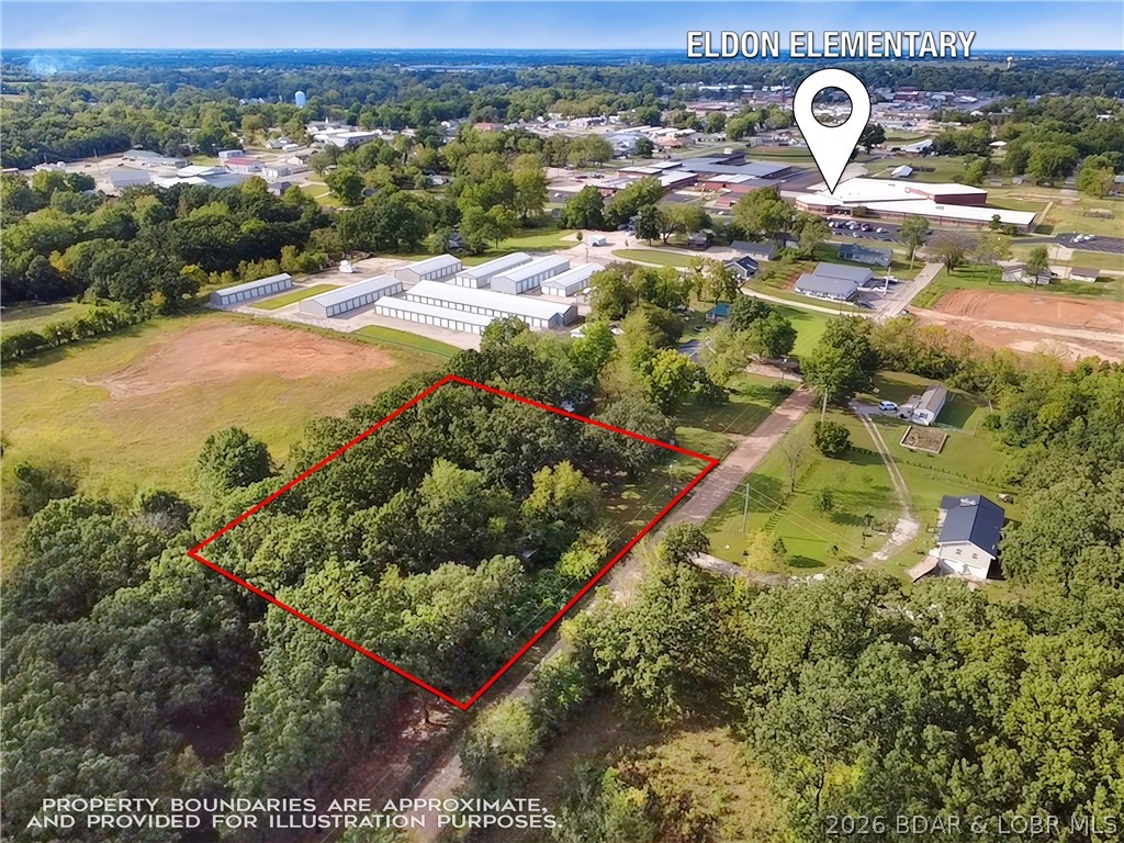 1703 Old Tuscumbia Road, Eldon, MO 65026 — photo 2