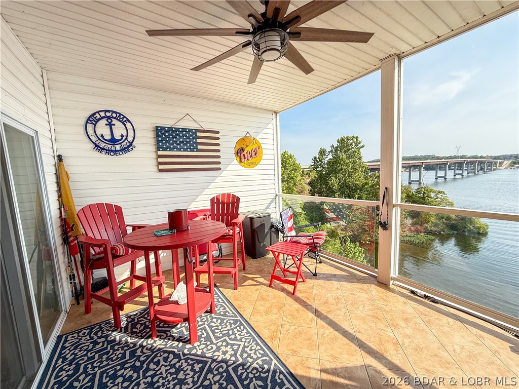 186 Sunset Palms 3C — photo
