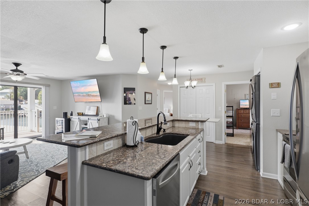 831 Winn Road 15-H — photo