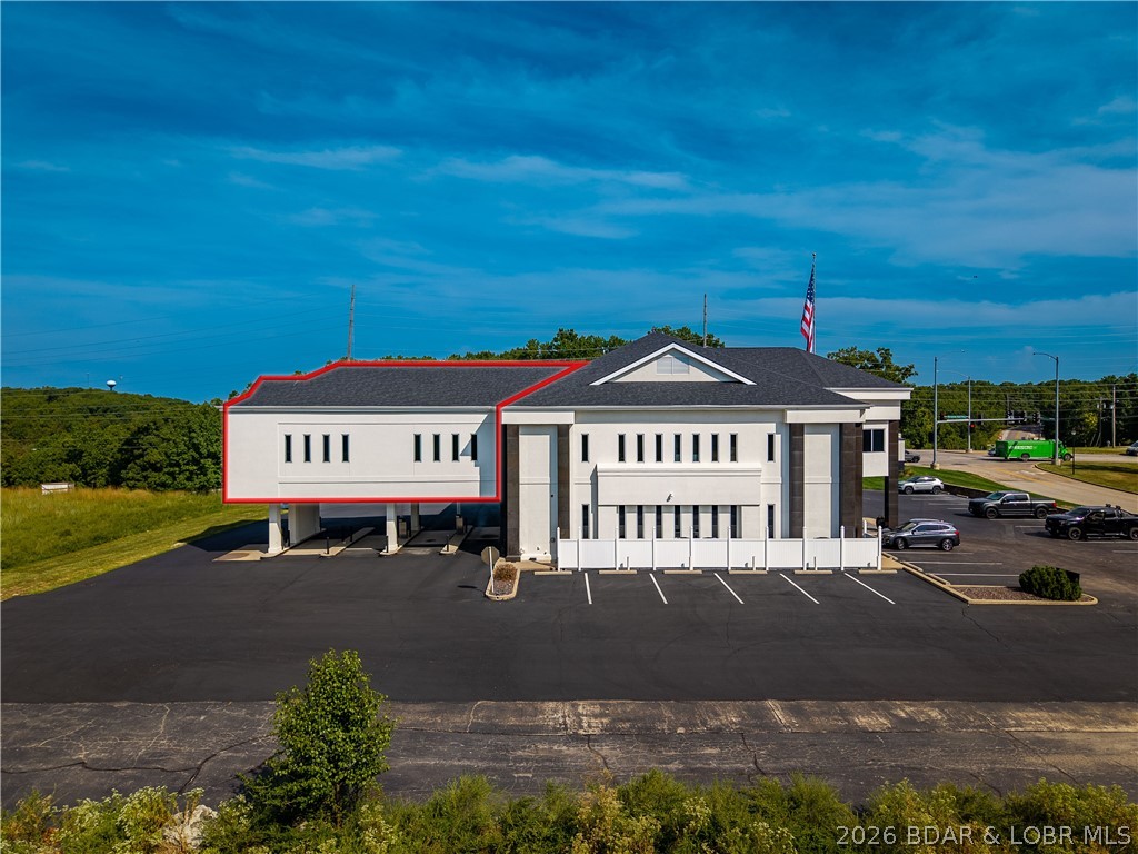 1196 Horseshoe Bend Parkway — photo