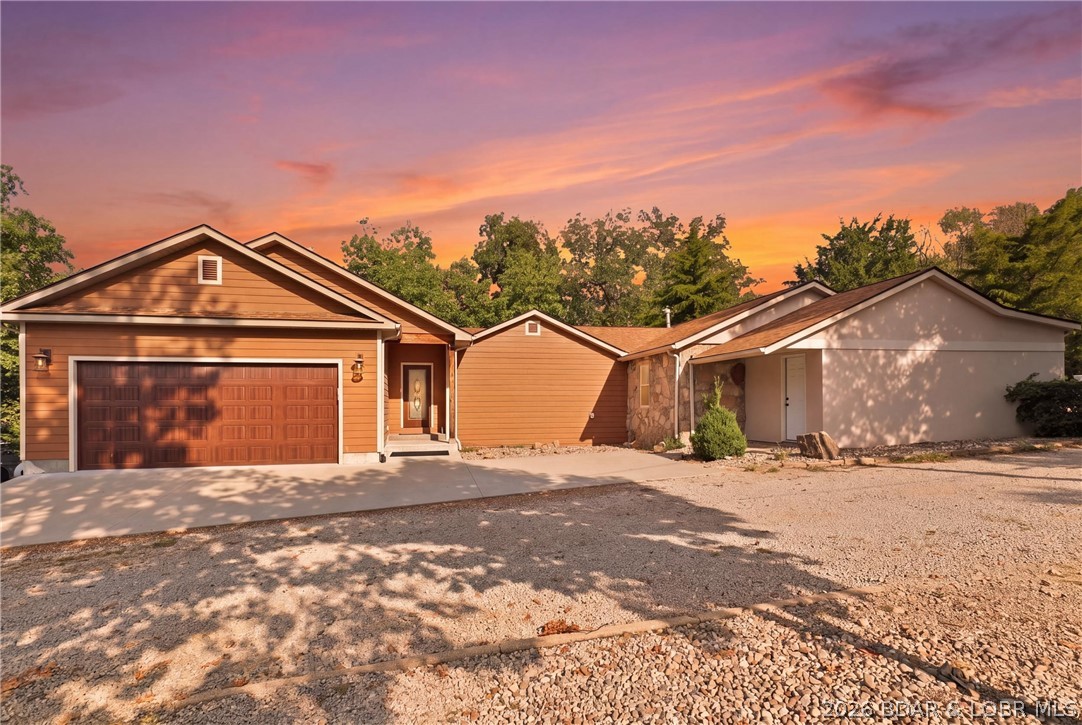 39 Outer Point Drive — photo