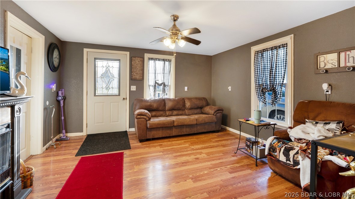 201 N Walnut Street, Eldon, MO 65026 — photo 3