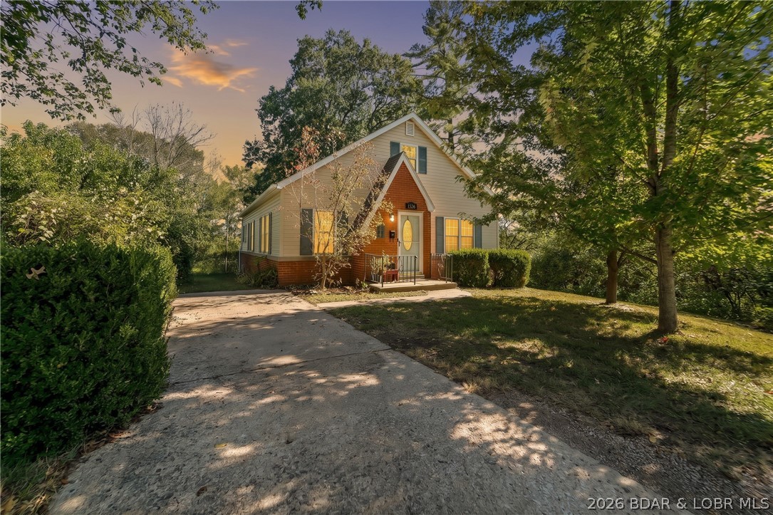 1326 Gordon Court — photo