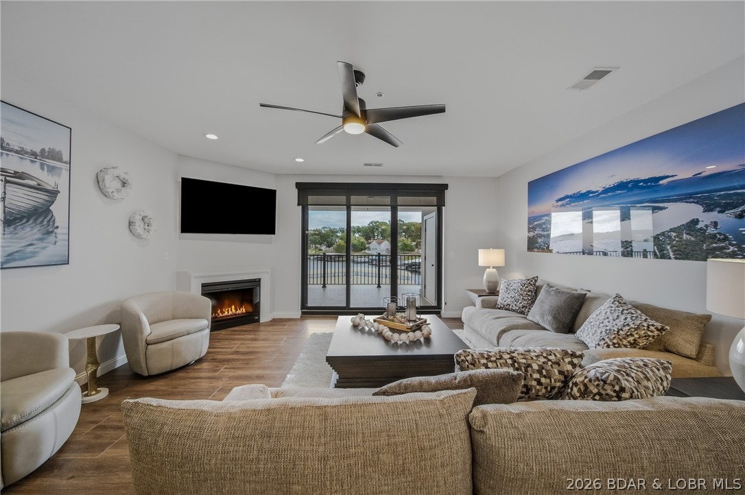 166 Captiva Drive 1F — photo