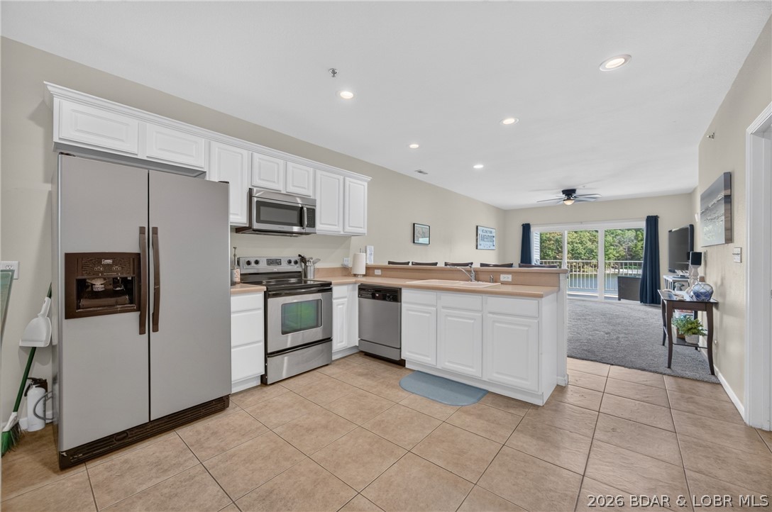 138 Oak Harbor Drive Unit 2E — photo