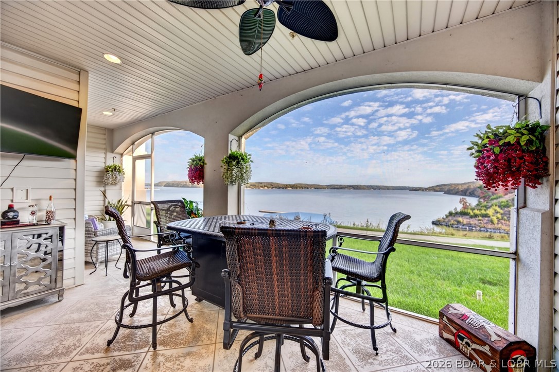 100 Trinity Pointe Drive Unit 1N — photo