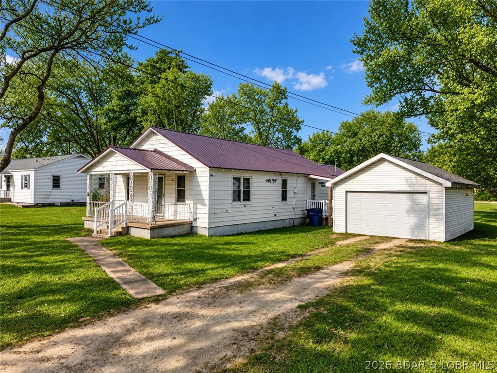 611 East 15th Street, Eldon, MO 65026 — photo 2