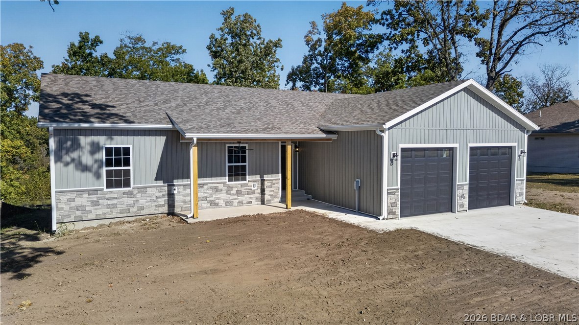 22715 Lake Ridge Drive — photo