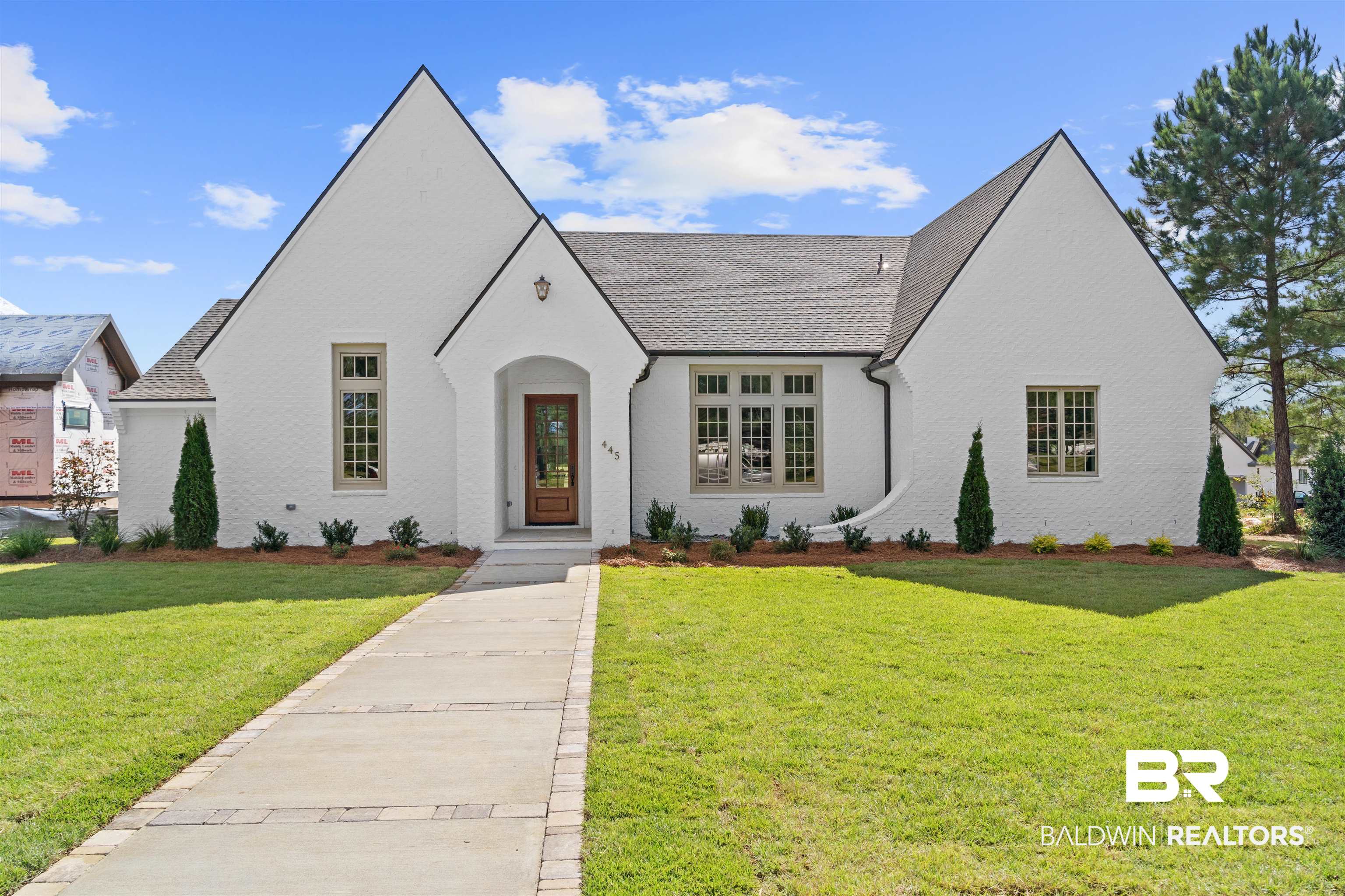445 Leavie Lane — photo