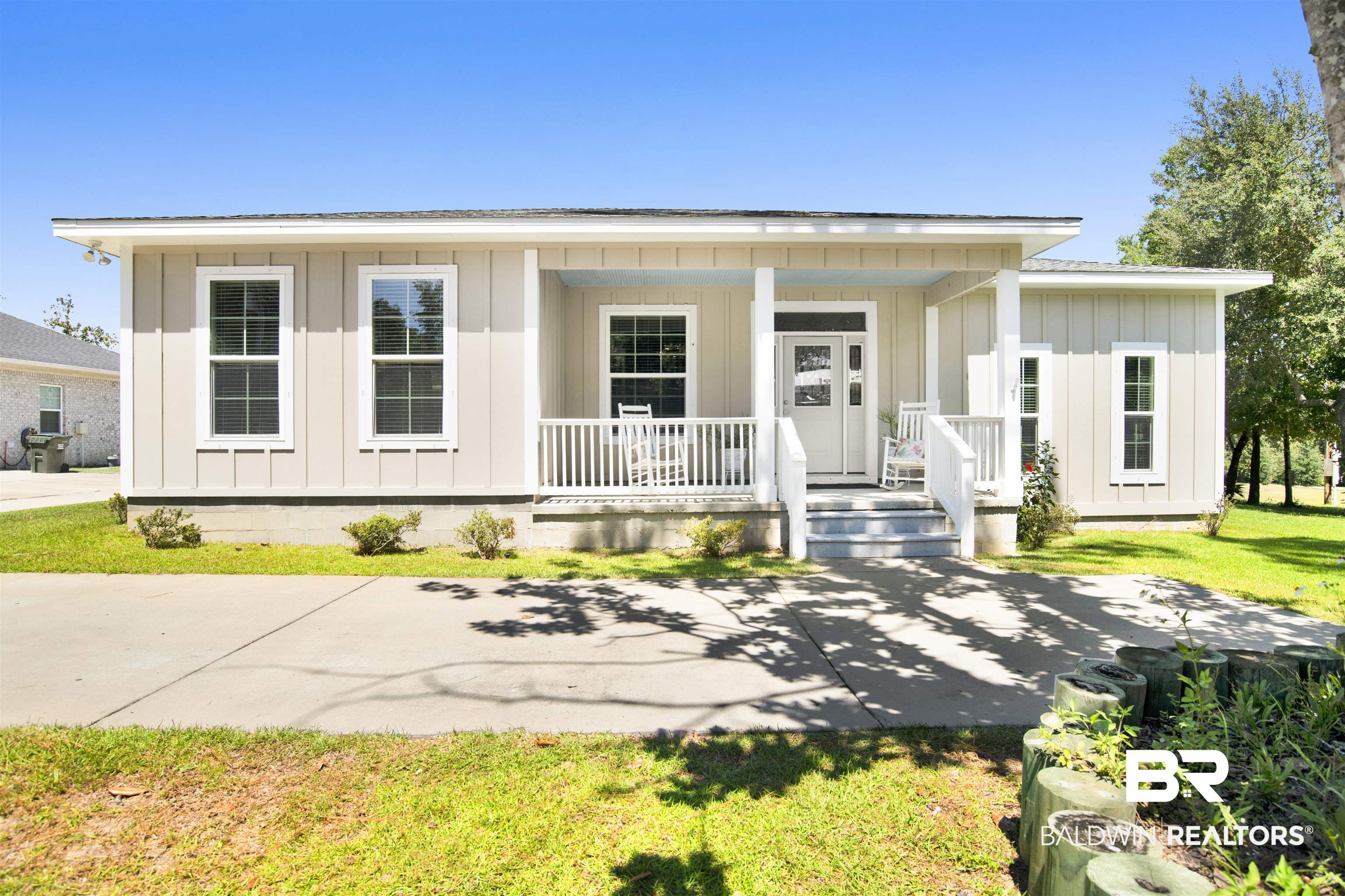 30793 Baldwin Street — photo