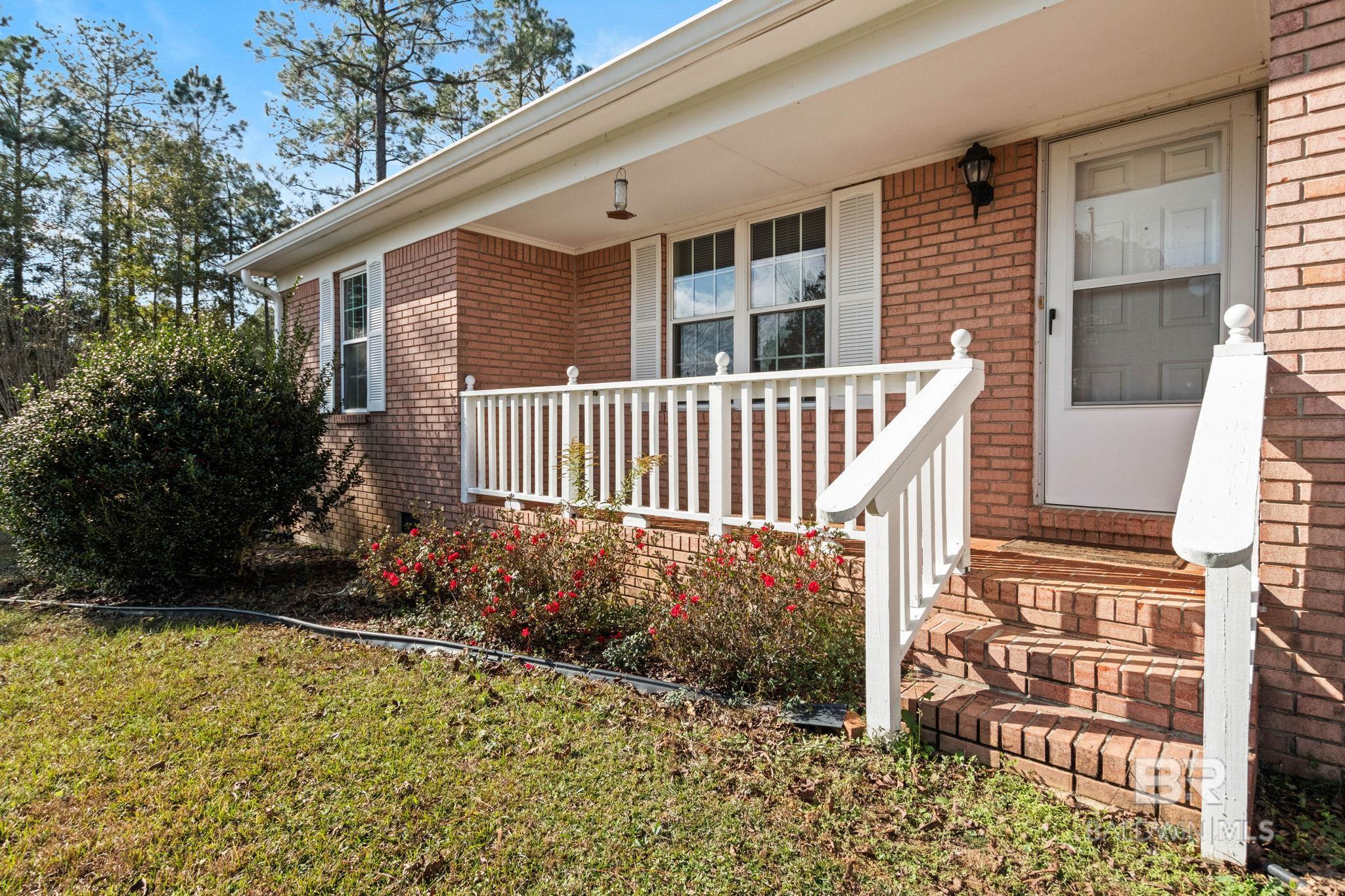 34451 Lee Road — photo