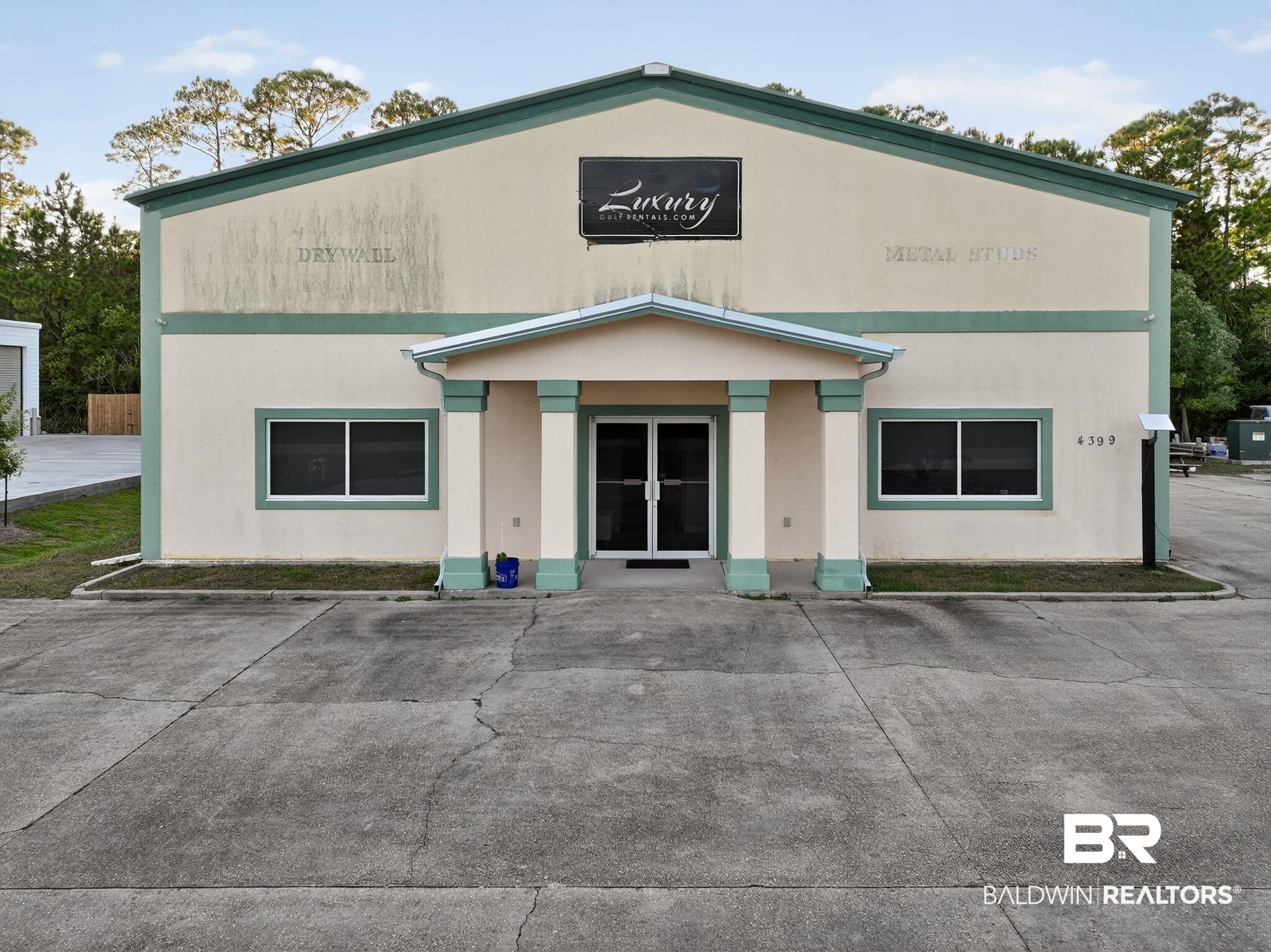 4399 Money Bayou Drive — photo