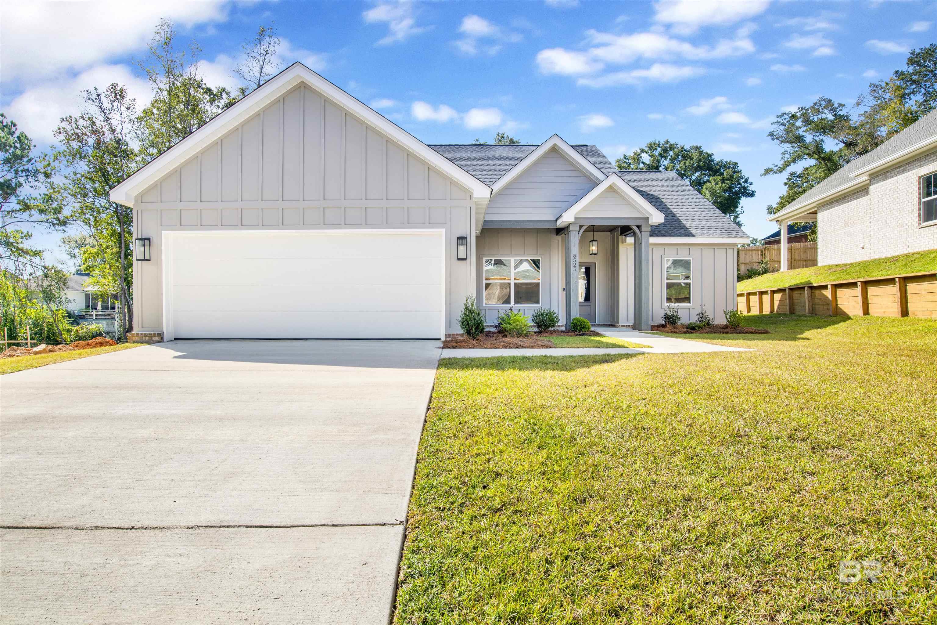 5525 Cross Creek Drive — photo